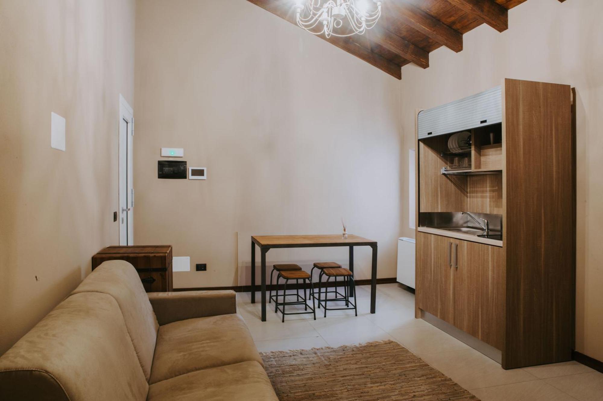 Agriturismo Pizzavacca Villanova sull'Arda エクステリア 写真