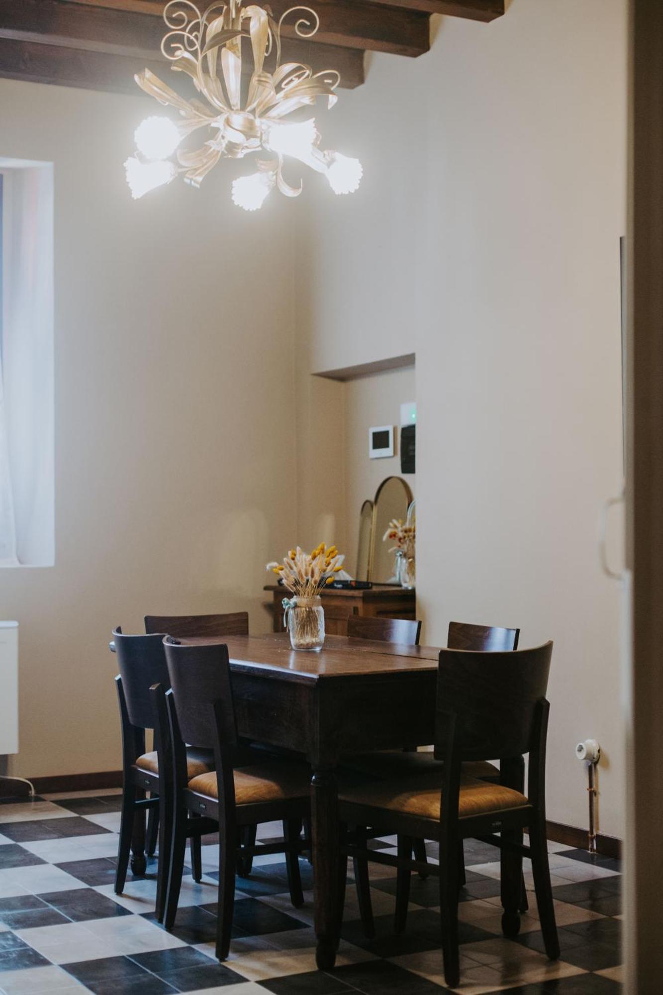 Agriturismo Pizzavacca Villanova sull'Arda エクステリア 写真